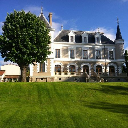 Eclosion Chateau Hotel & Restaurant Saint-Paul-en-Jarez Exterior photo