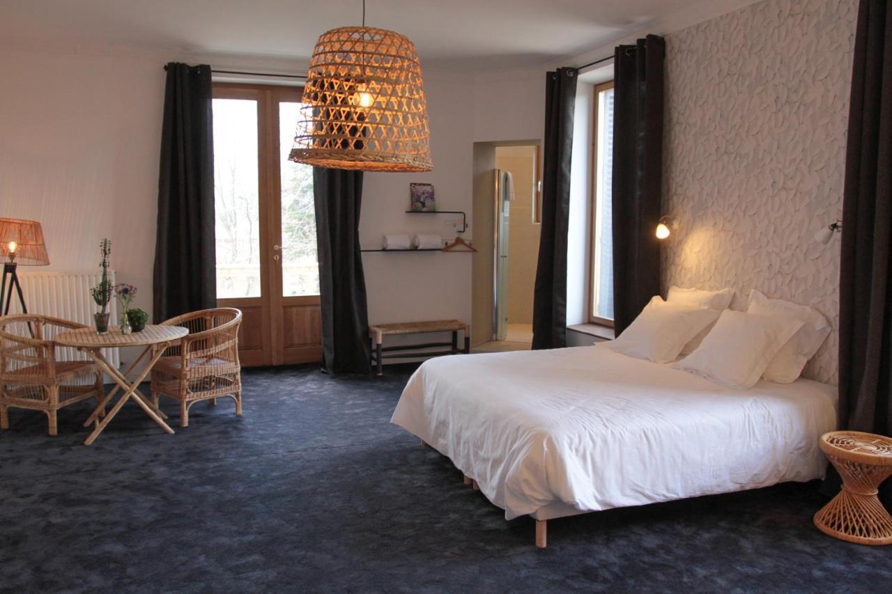 Eclosion Chateau Hotel & Restaurant Saint-Paul-en-Jarez Exterior photo